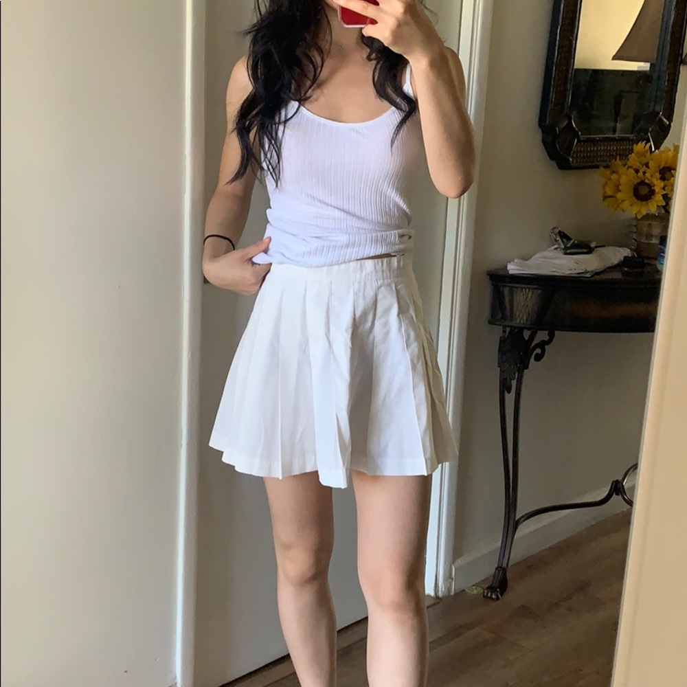 Causal “tennis” skirt